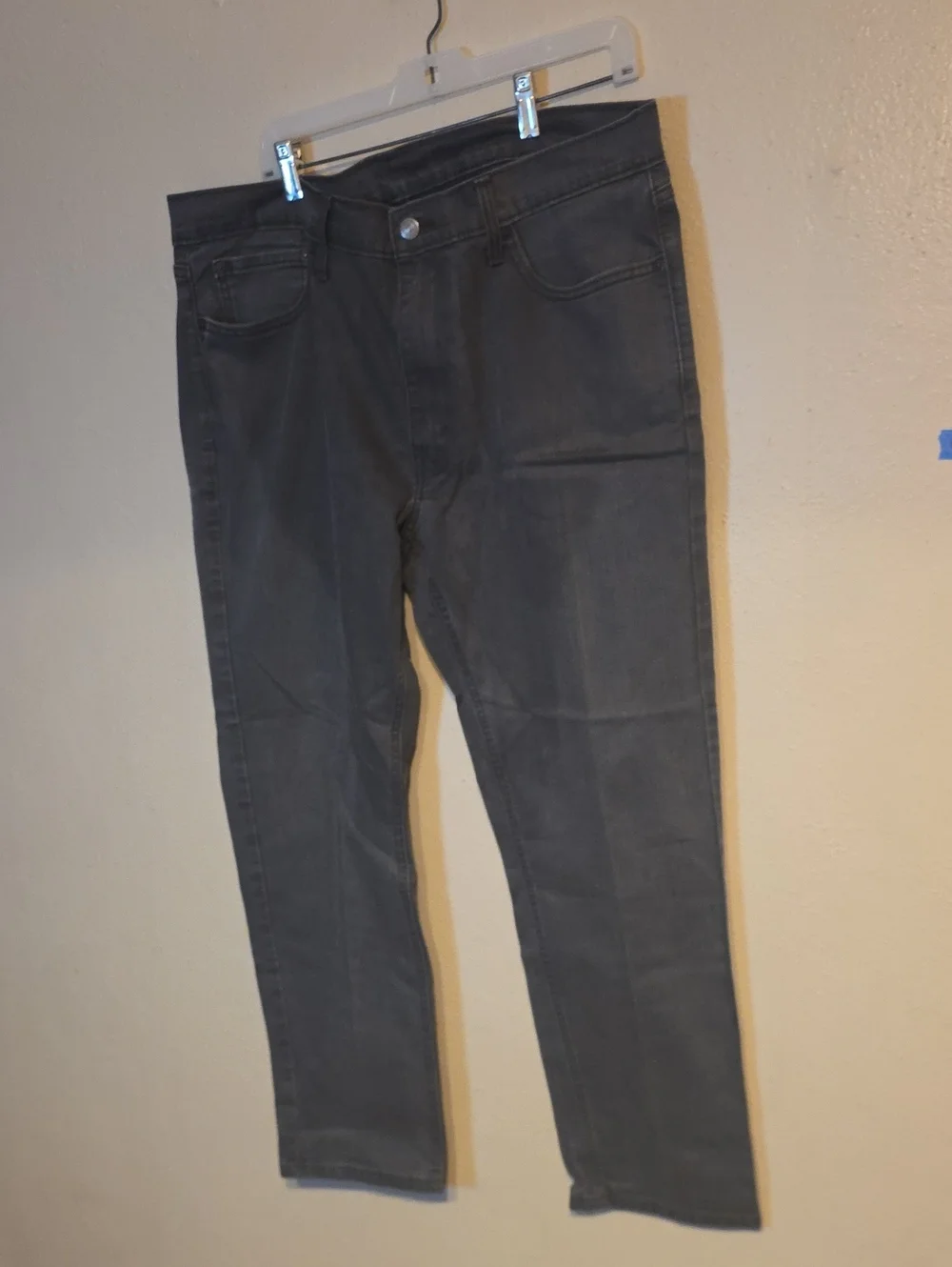 Levi's 541 Slim Straight Jeans in Charcoal 38x32